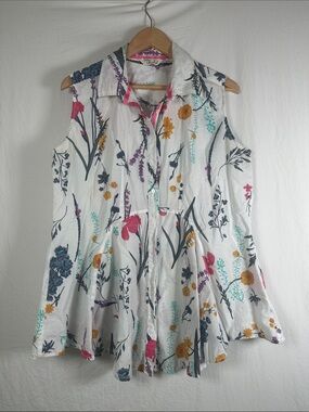 White Sleeveless Button-Front Floral Tunic
